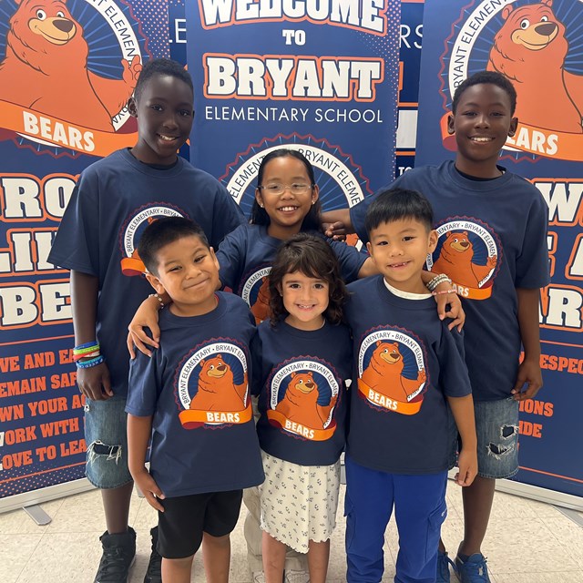 Bryant Bears GROWL!